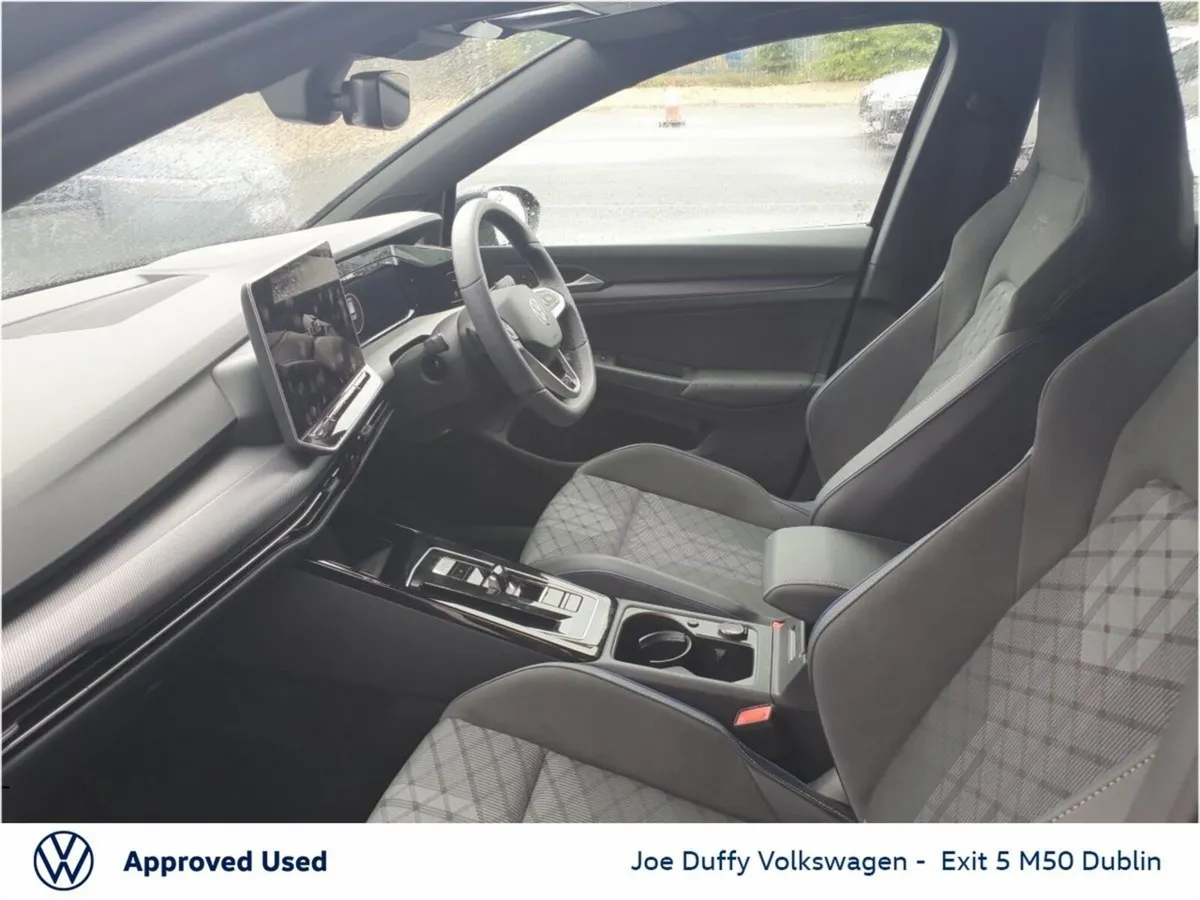 Volkswagen Golf R-LINE 1.5 TSI MHEV 116HP - Image 3