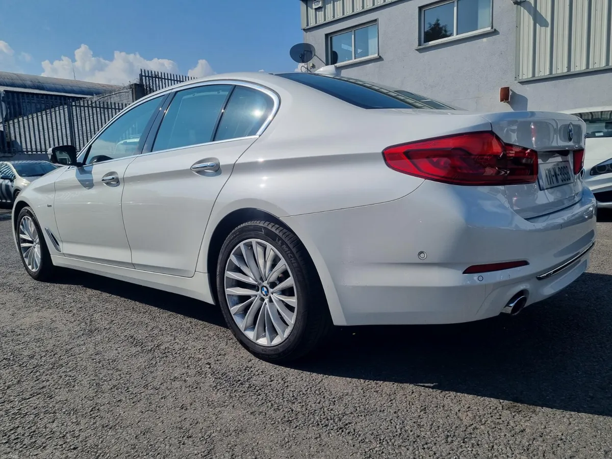 2017 BMW 5-Series Luxury Line – Japanese Import - Image 6