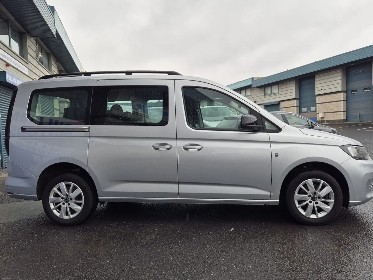 VW CADDY / 2023 / 2.0 DIESEL / 7 SEATER / WAV - Image 4