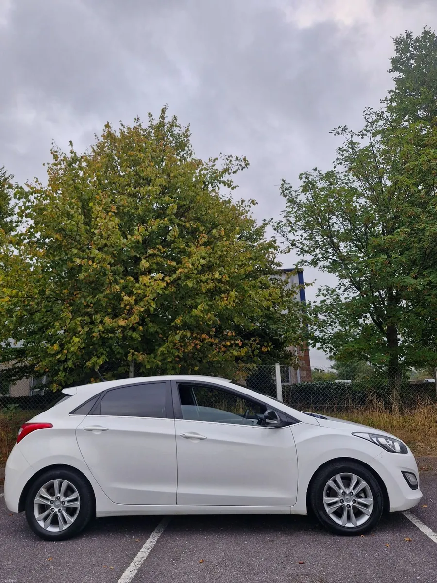 142 Hyundai i30 1.6 Diesel, Low Mileage - Image 6