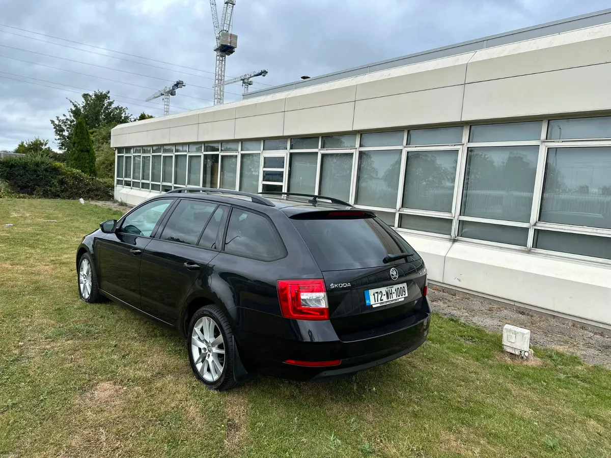 Skoda Octavia 2017 Automatic - Image 4