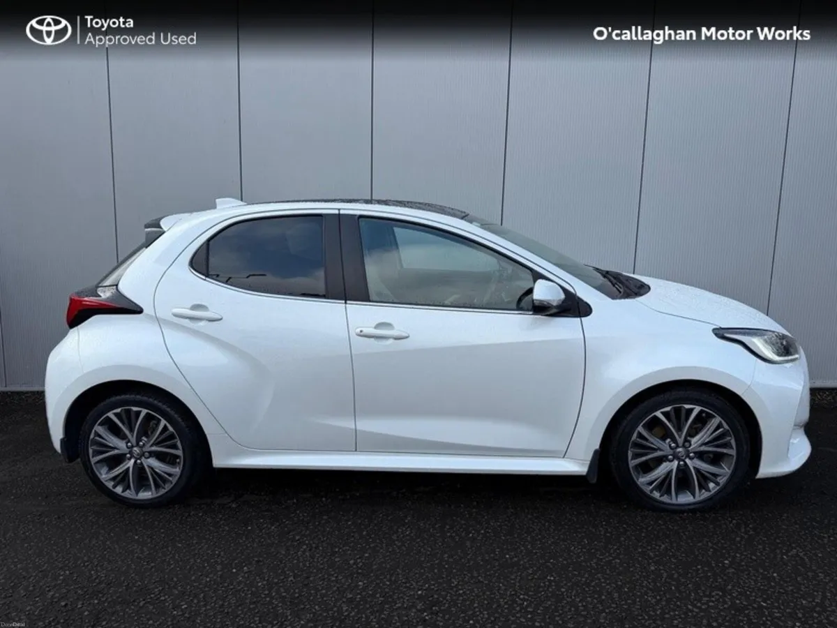 Toyota Yaris YARIS 1.5 HYBRID PLATINUM - Image 5
