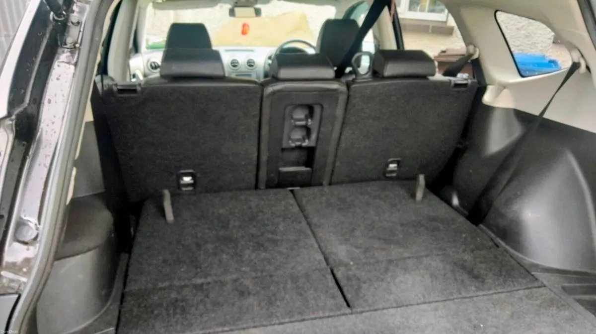 11 Nissan Quashqai 7 seater 2.0dci Taxed - Image 4