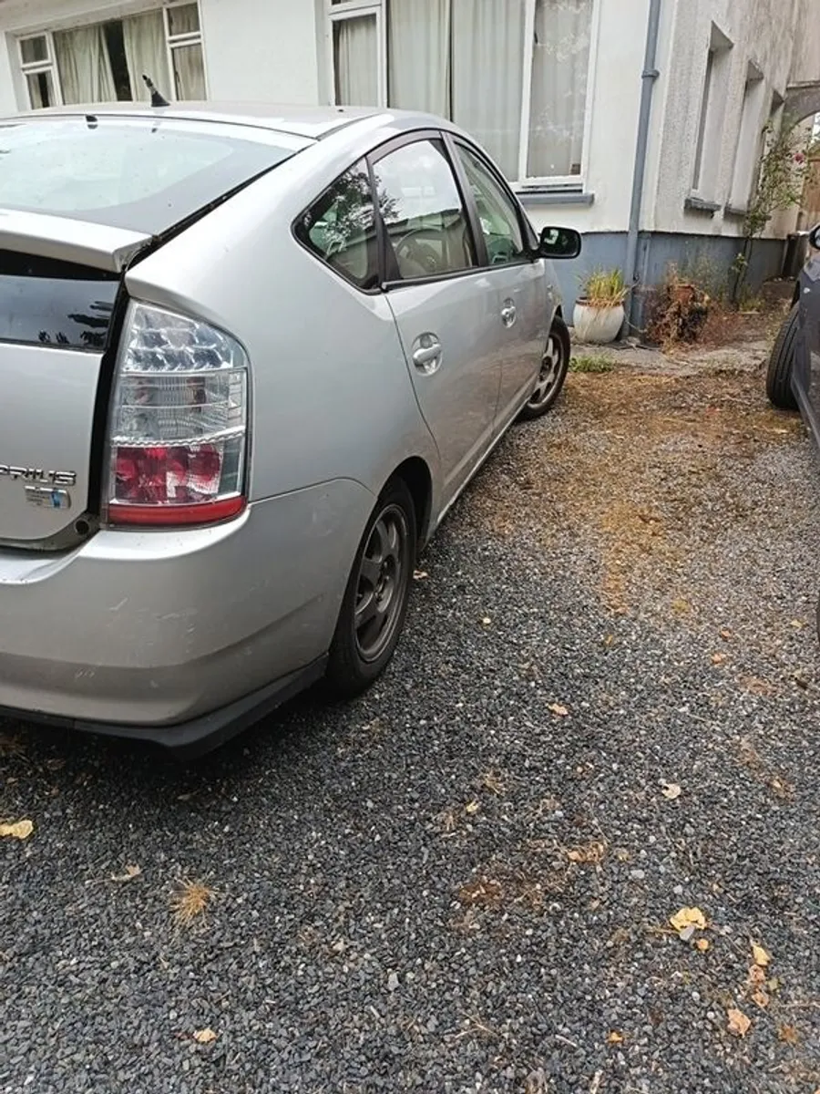 2007 Toyota Prius - Image 4