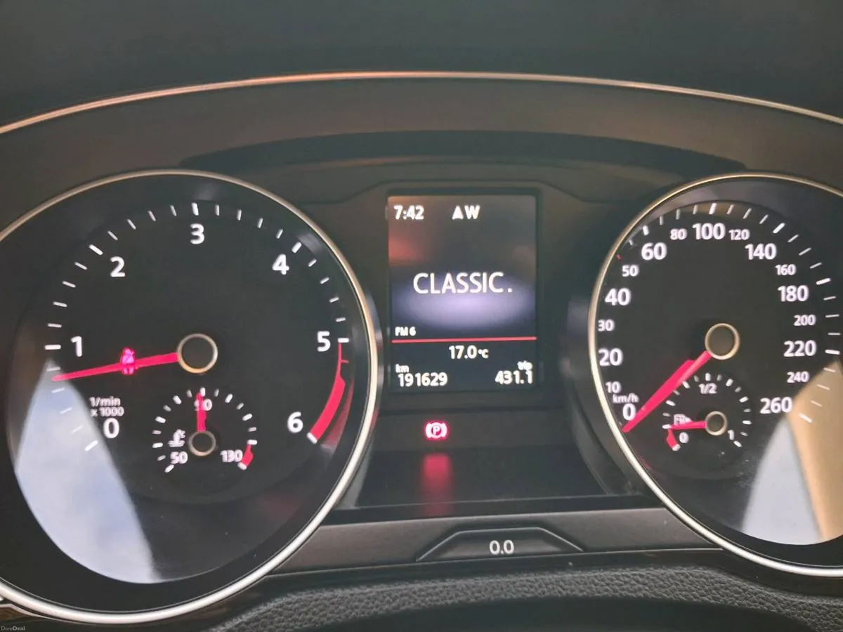 Car - Image 5