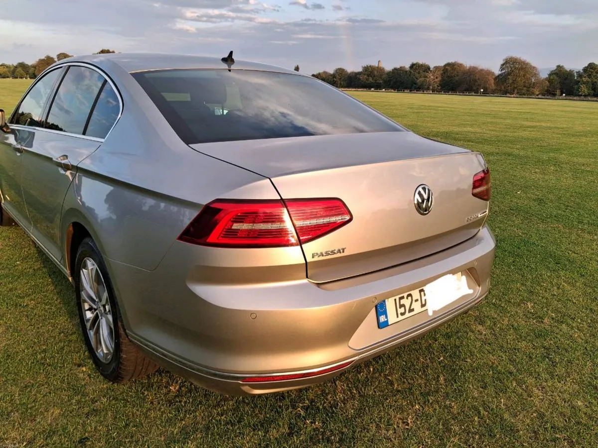 Car - Image 6
