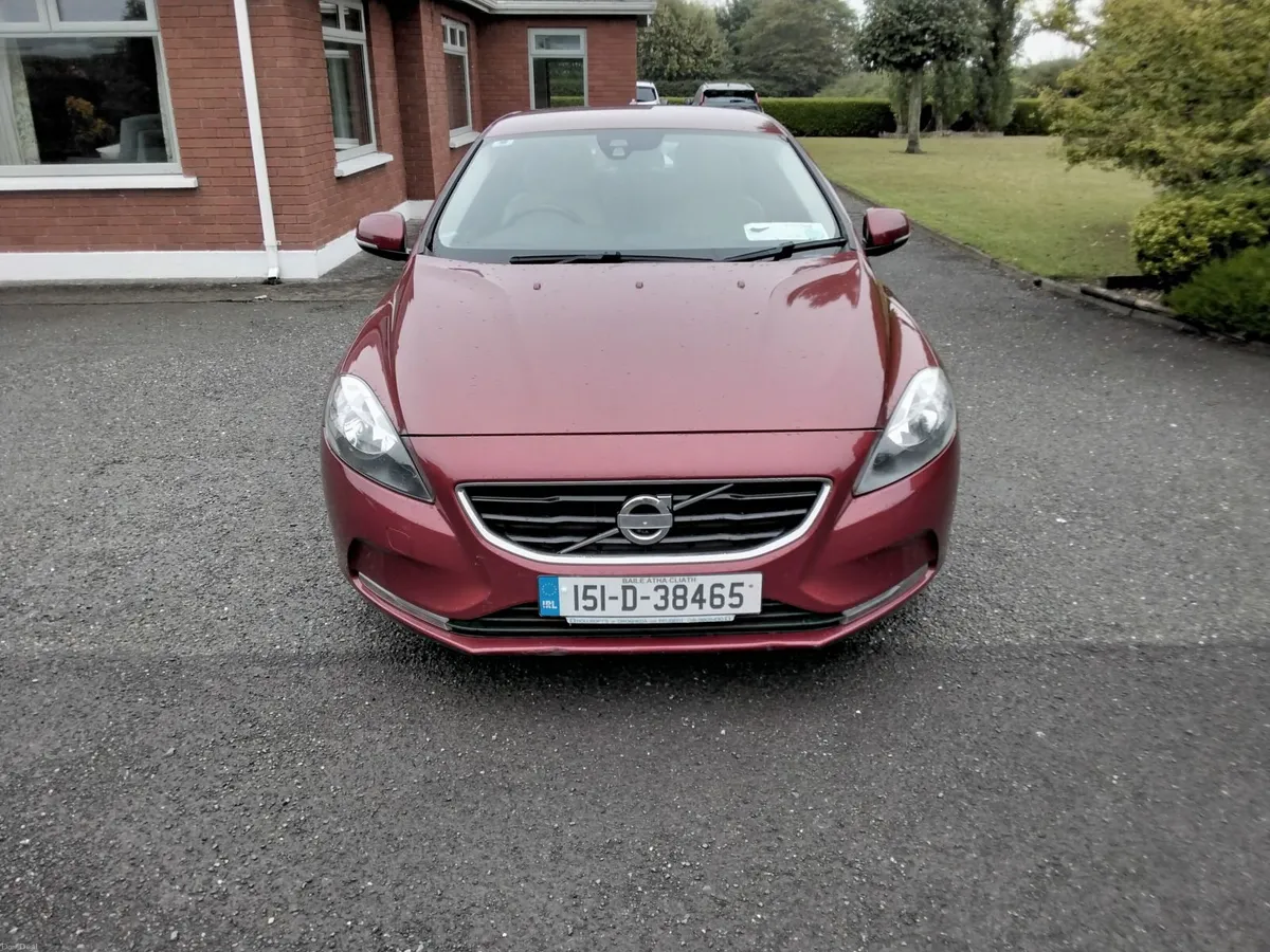 2015 Volvo V40 1.6 Diesel  NCT TO SEPTEMBER 2027 - Image 6