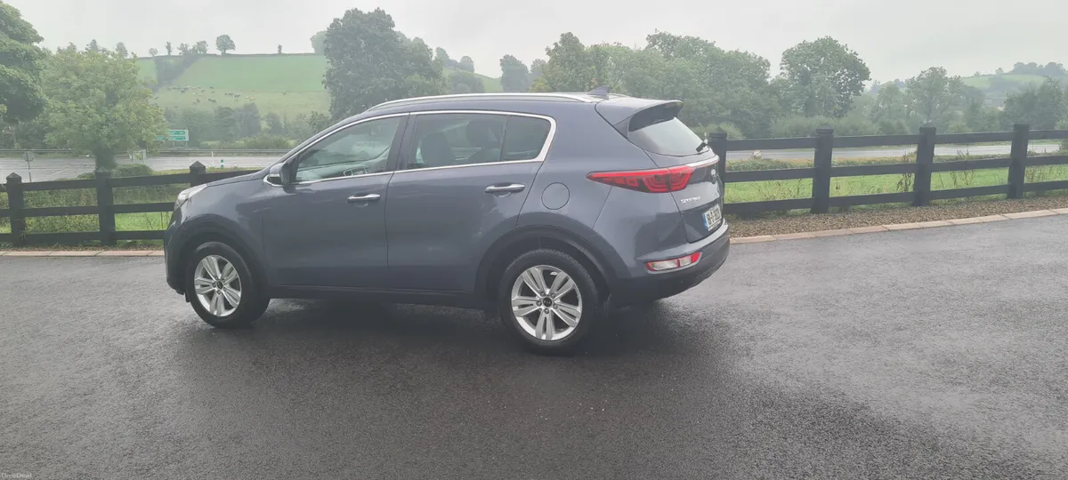 Kia Sportage 2018 - Image 2