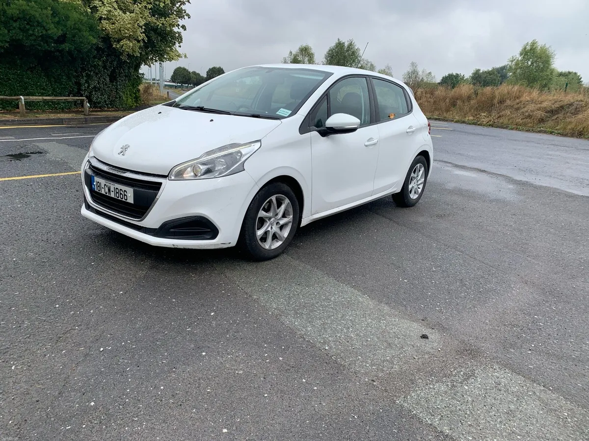 181 Peugeot 208 - Image 4