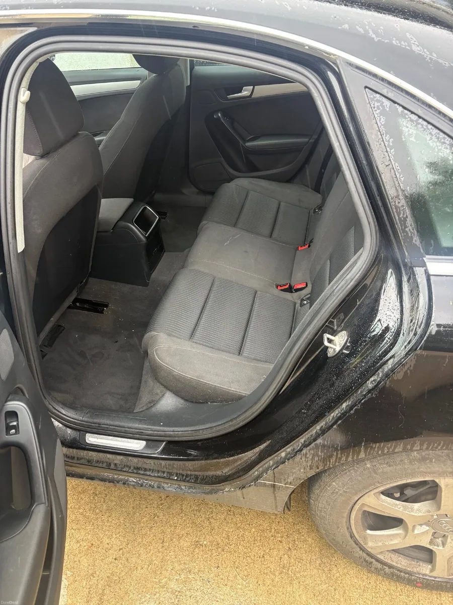 Audi A4 2011 - Image 6