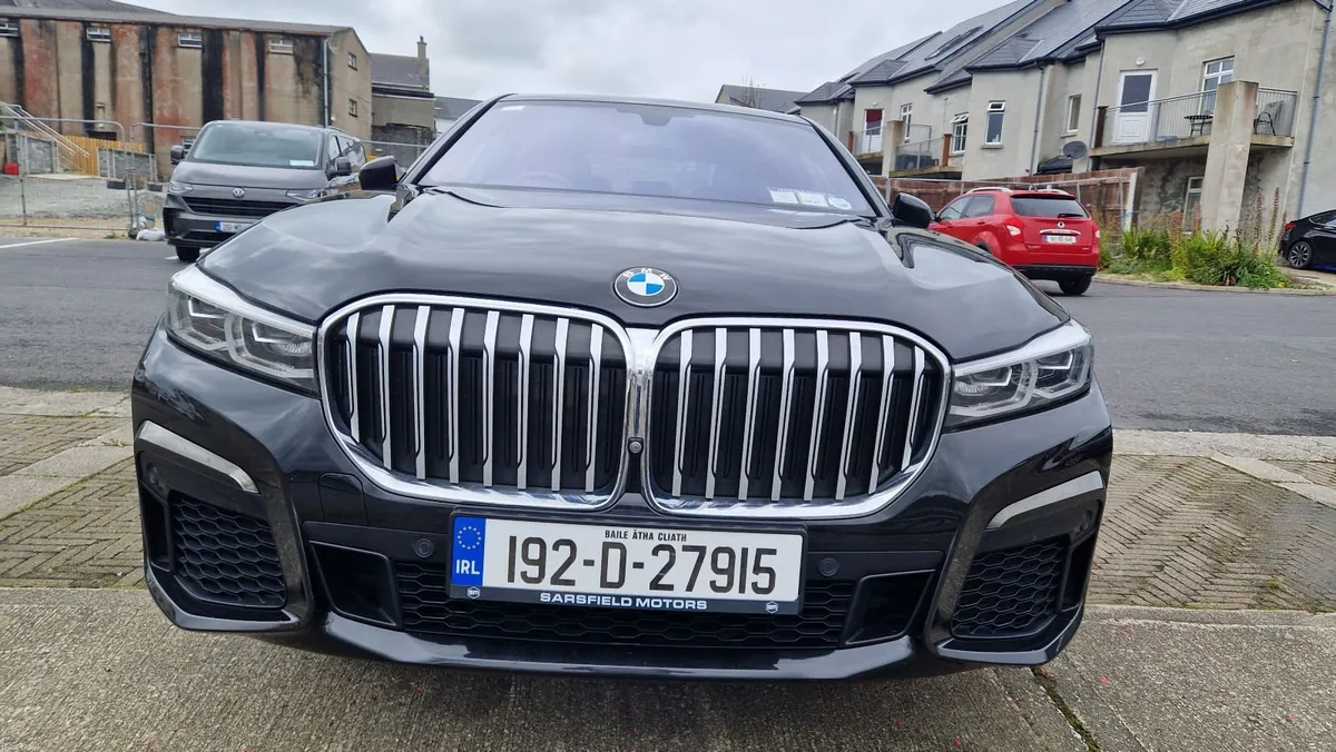 BMW 7-Series 2019 - Image 3