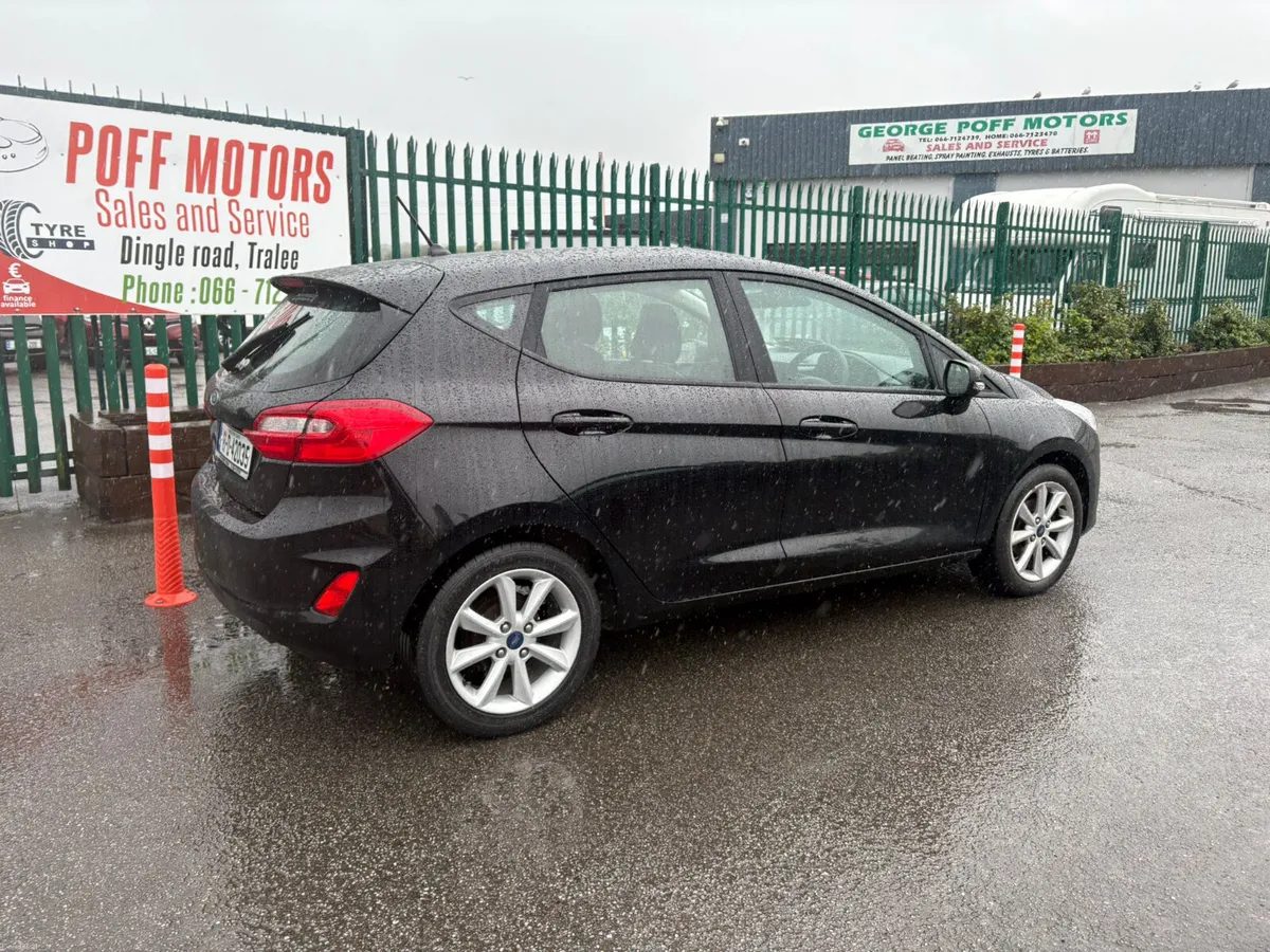 Ford Fiesta 2018 - Image 6