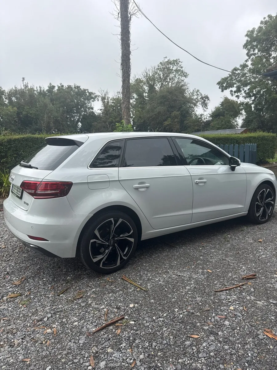 191 Audi A3 1.6 Diesel - Image 4