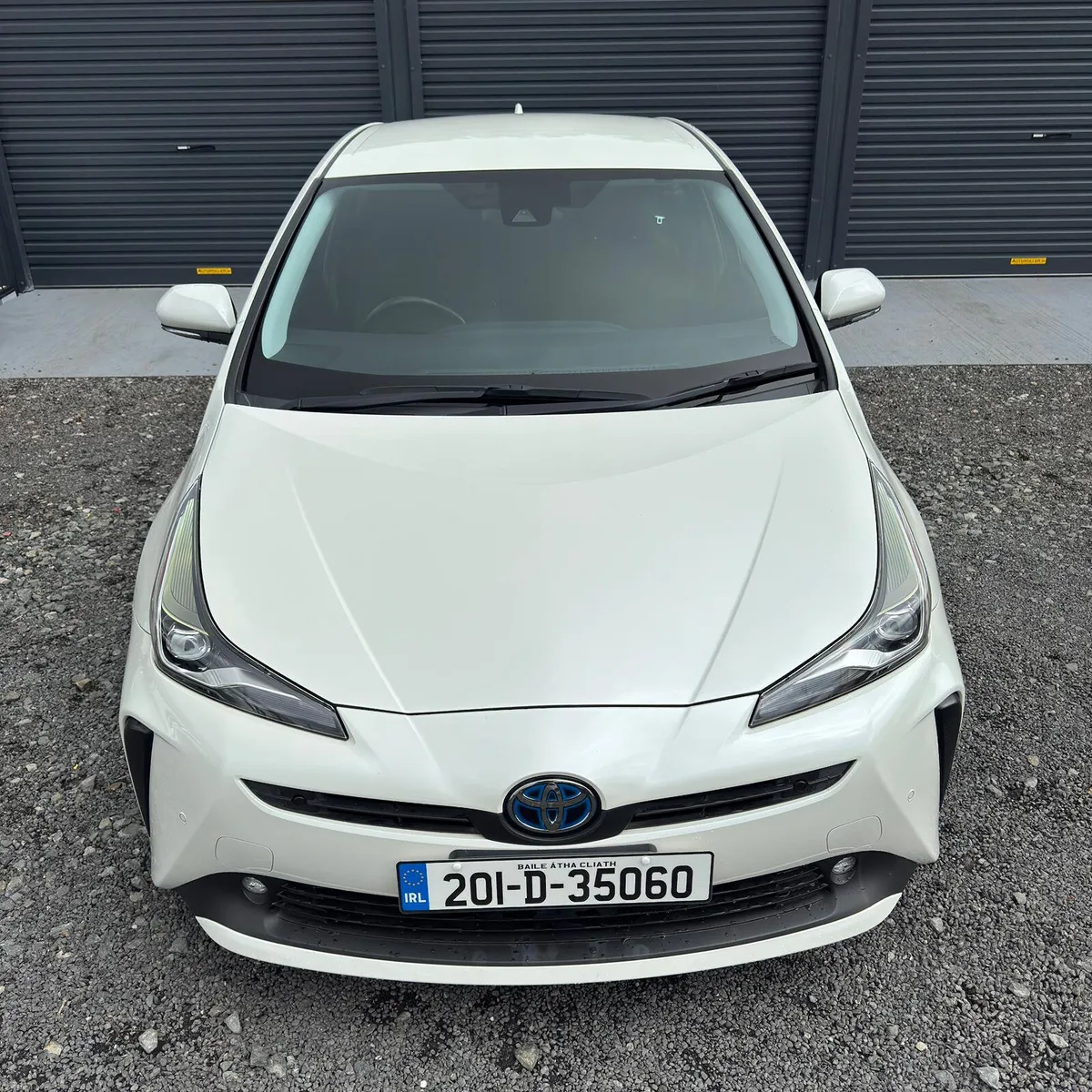 Toyota Prius 2020 - Image 2
