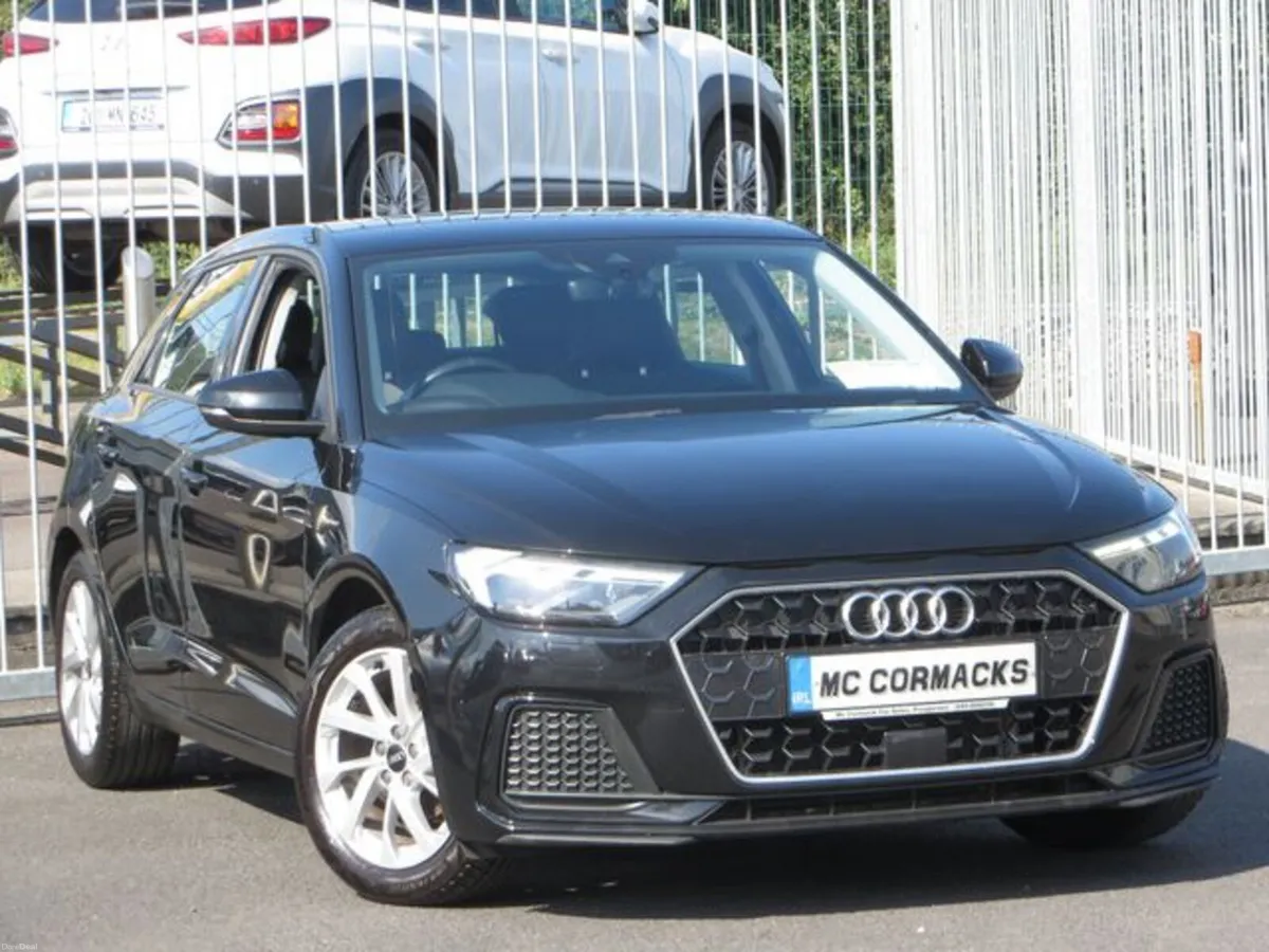 Audi A1 SPORTBACK TFSI SPORT - Image 3