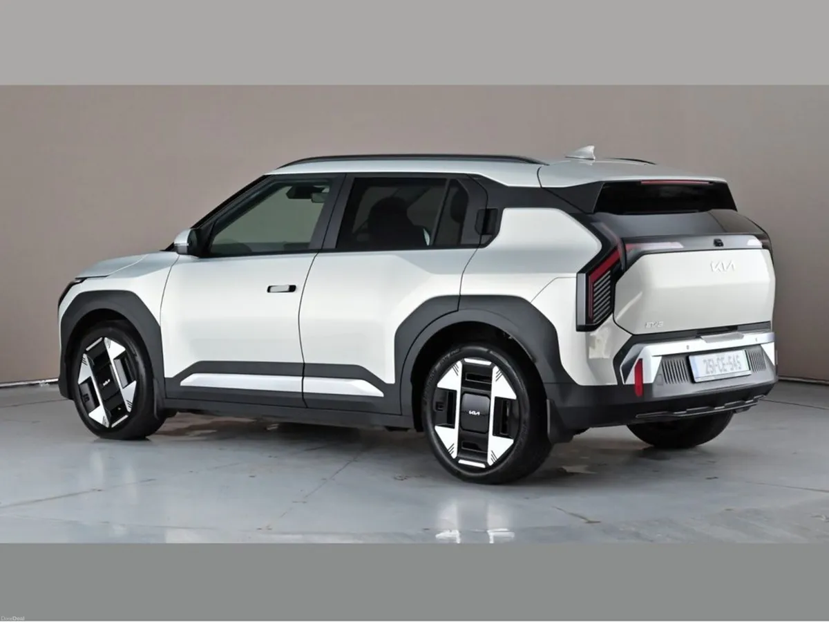Kia EV3 Earth 3 82kw - Image 2