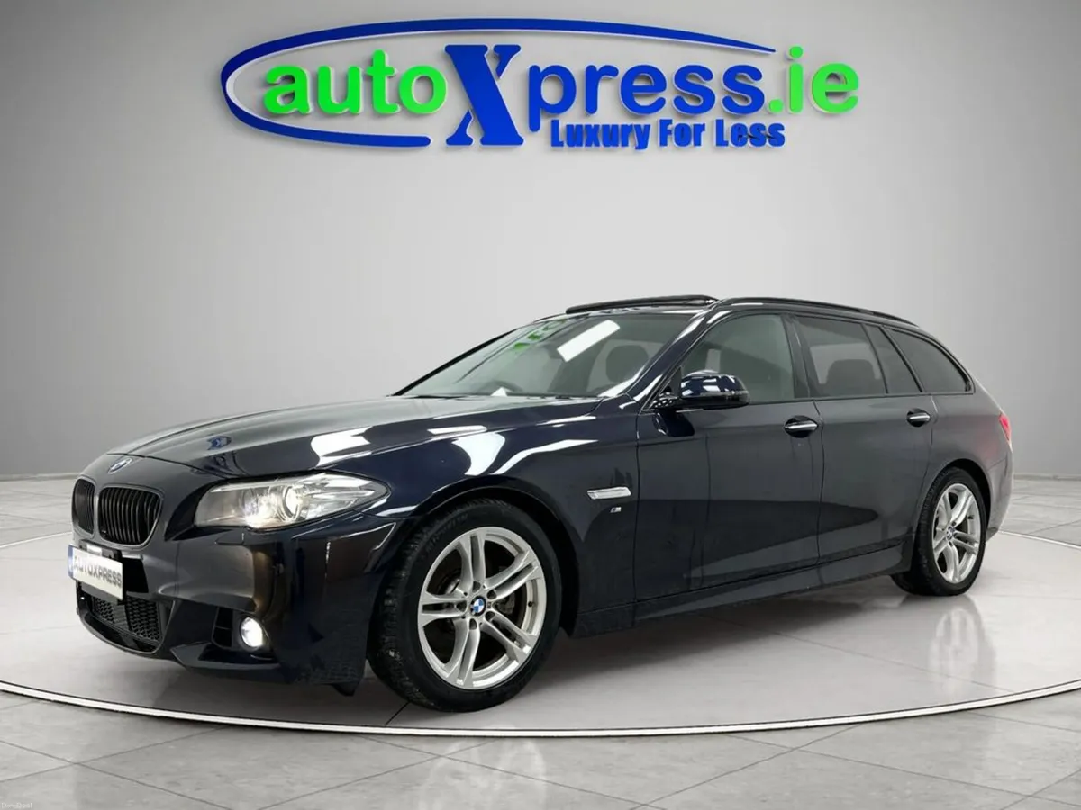BMW 5-Series M-SPORT 523D TOURING, Reverse camera - Image 5