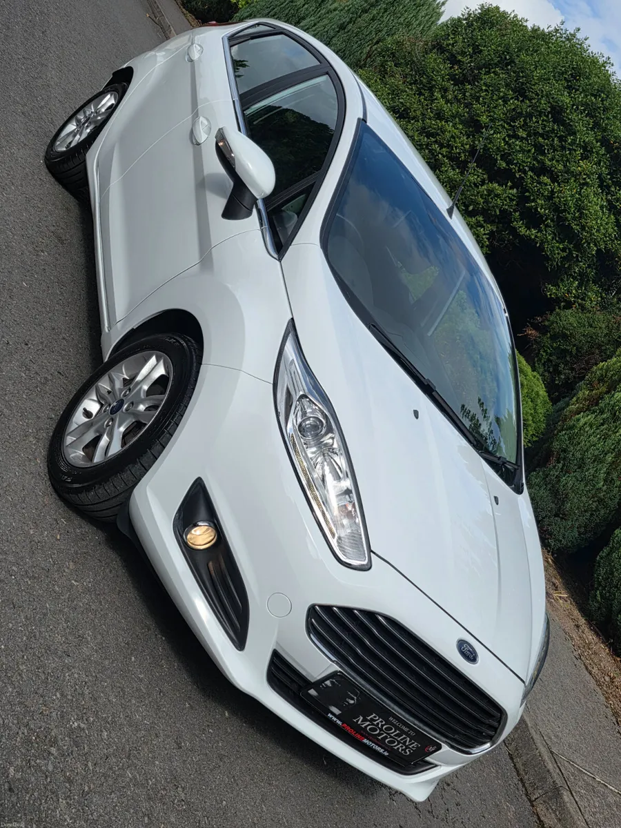 152 FORD FIESTA 1.25 ZETEC PETROL MANUAL - Image 4