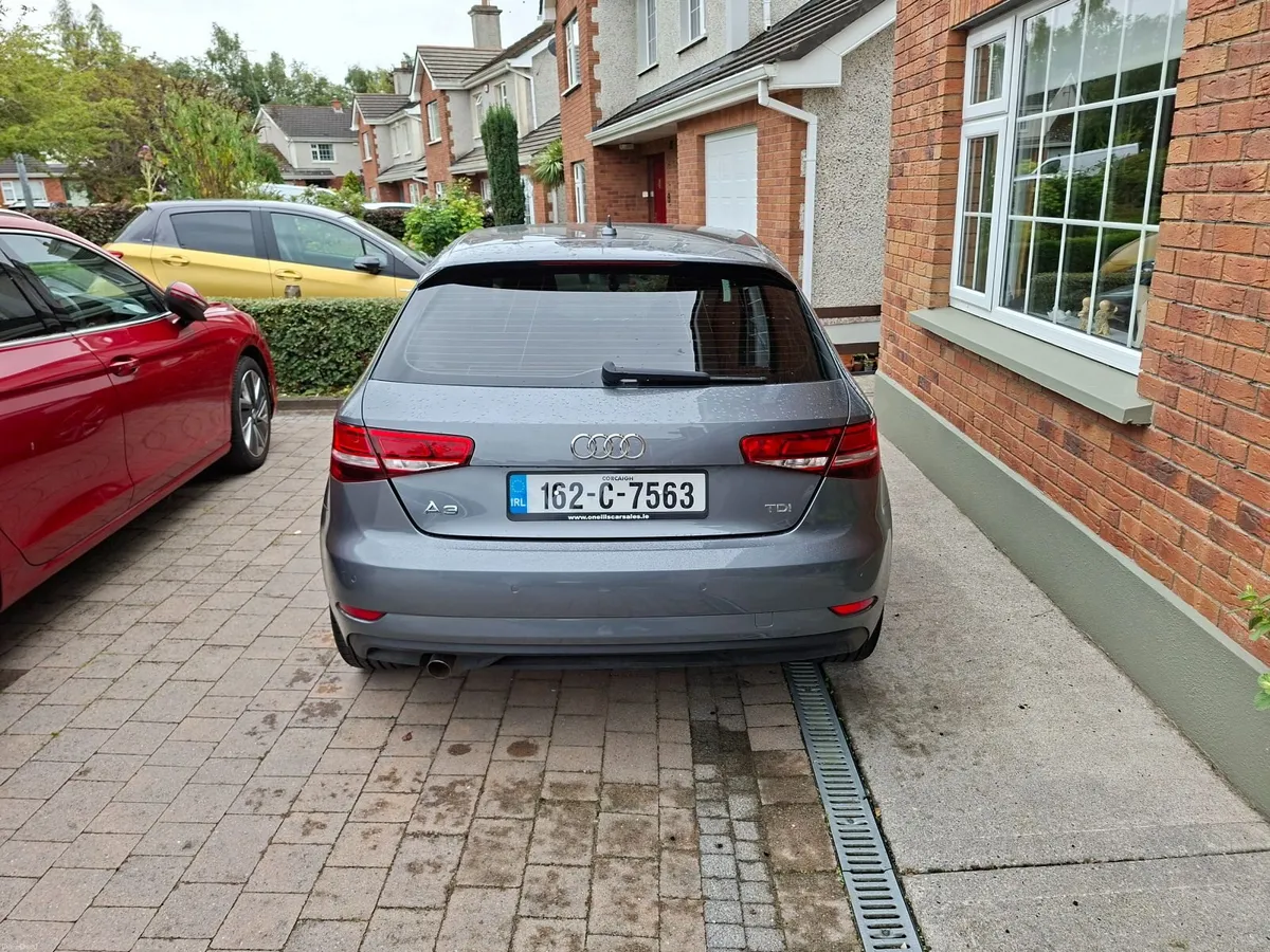 Audi A3 2016 - Image 2