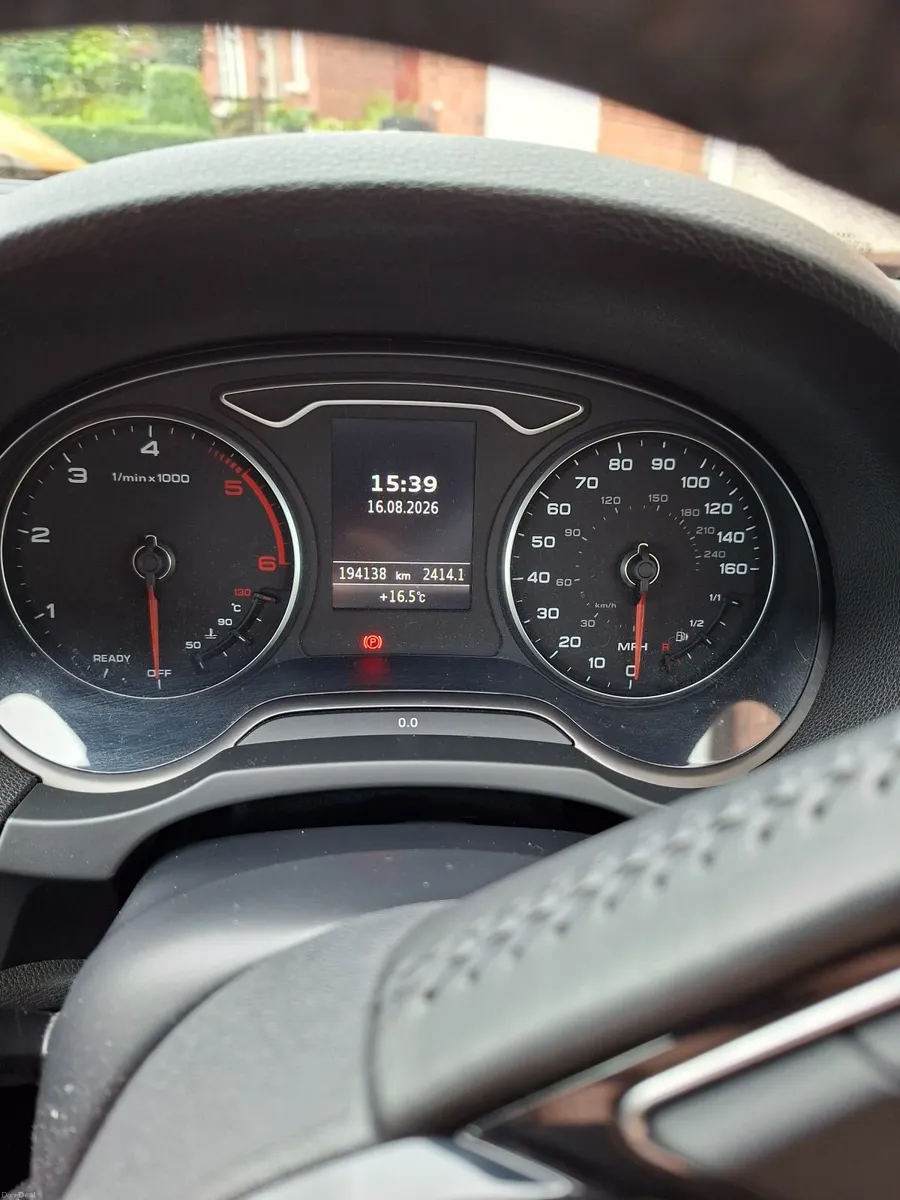 Audi A3 2016 - Image 6