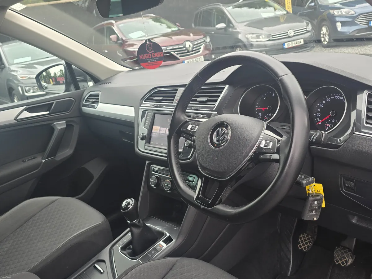 162 VW Tiguan 2.0tdi/FSH/High spec/Warranty - Image 5