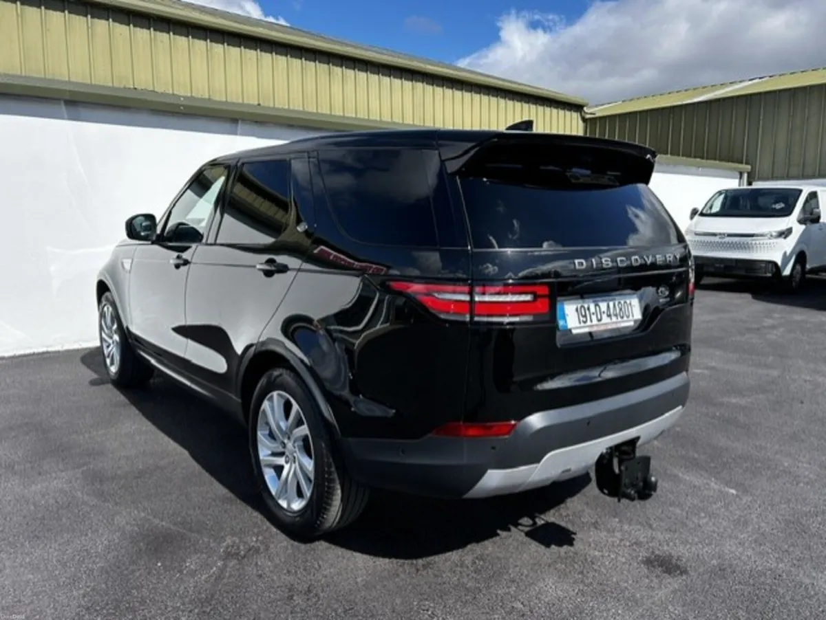 Land Rover Discovery 2019 - Image 4