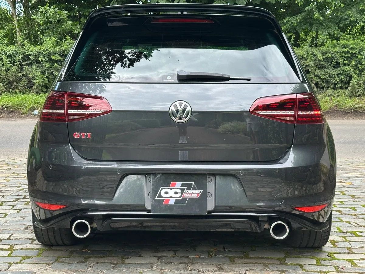 Volkswagen Golf GTI Clubsport 40 Track edition - Image 4