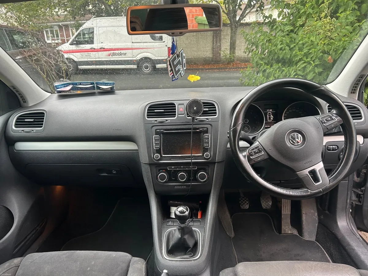 Volkswagen Golf 2012 - Image 5