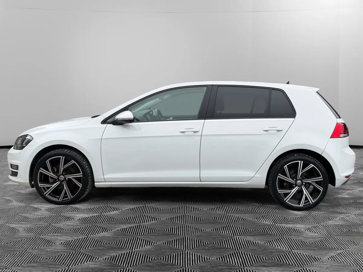 VW GOLF DSG HIGHLINE 1.4* LOW KM* - Image 2