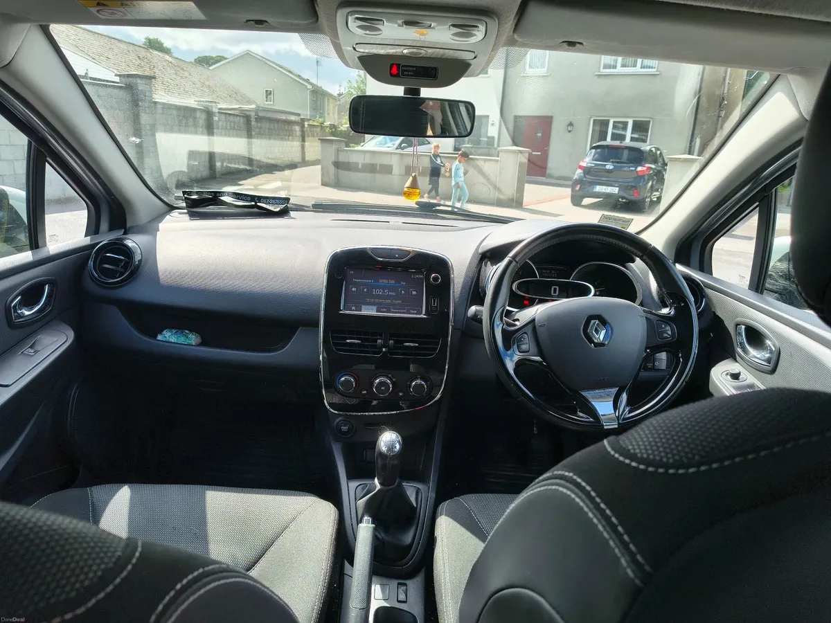 Renault Clio 2015 - Image 3