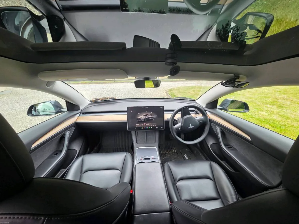 2023 Tesla Model 3 Long Range RWD - Image 3