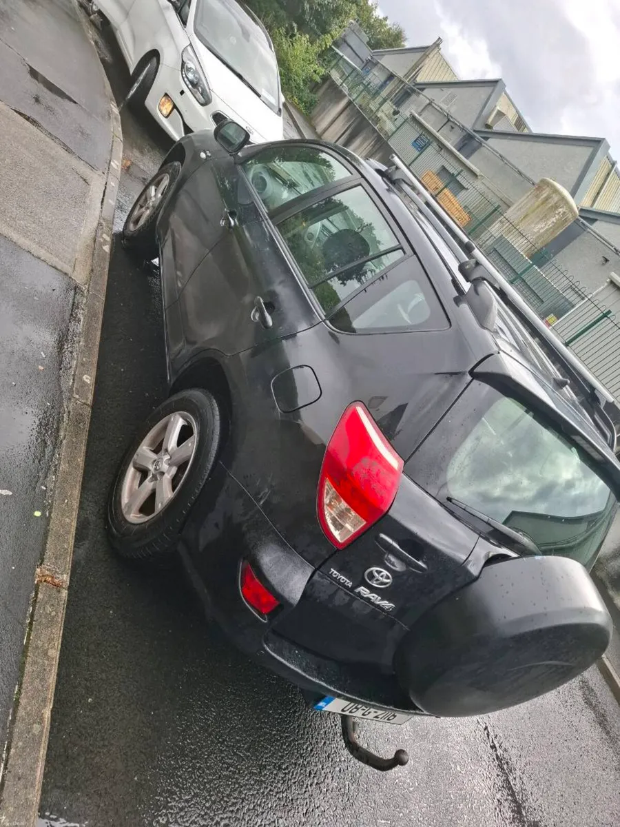 Toyota Rav 4 2008 looking to swap for a van - Image 5