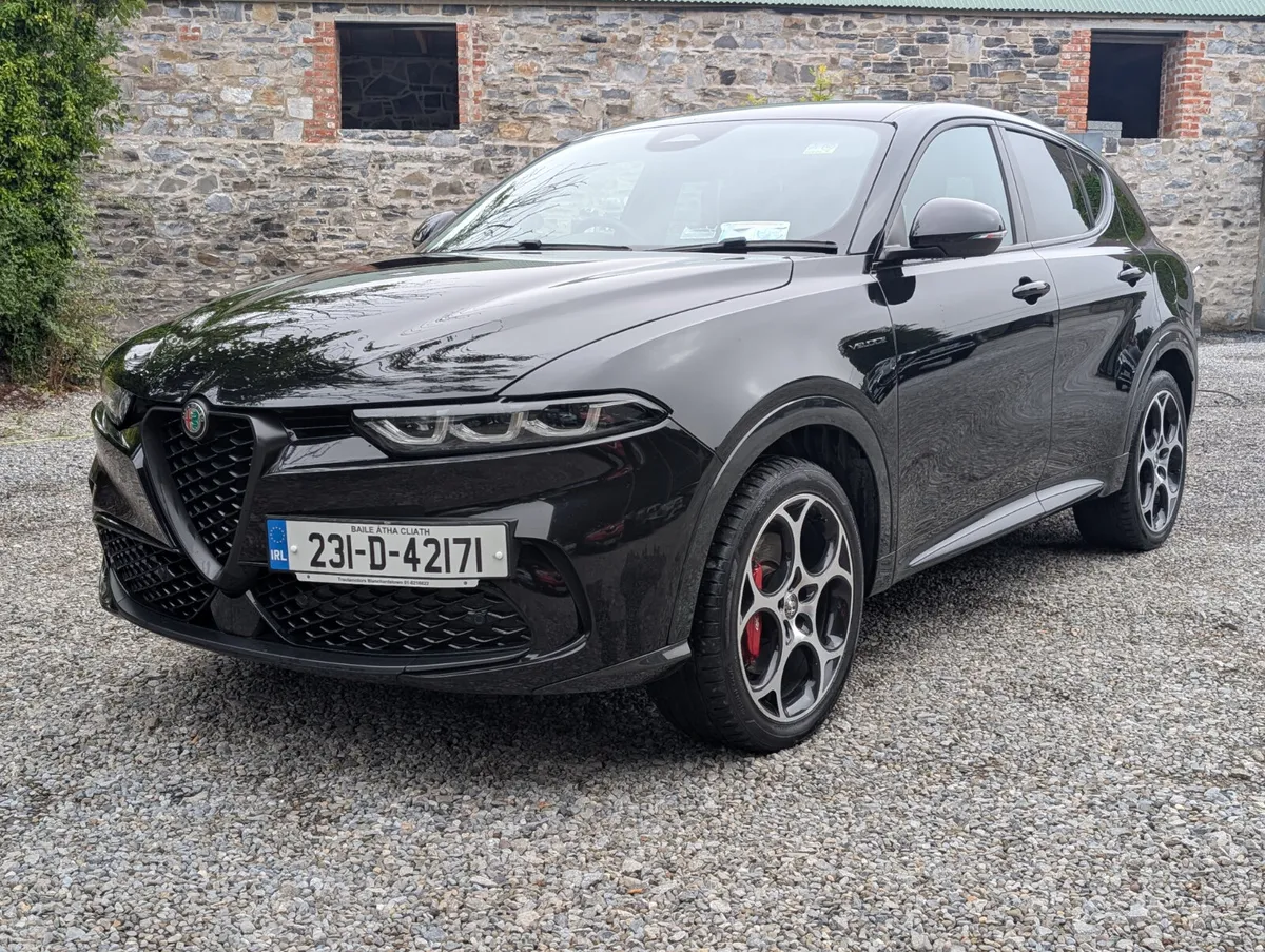 2023 Alfa Romeo Tonale Veloce 1.3 PHEV 280 BHP - Image 6