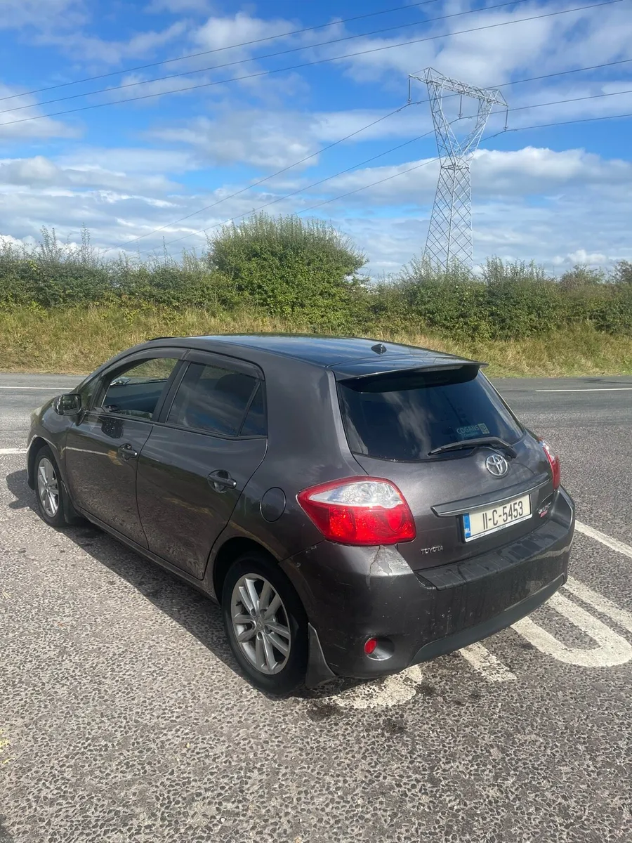 2011 Toyota auris - Image 4