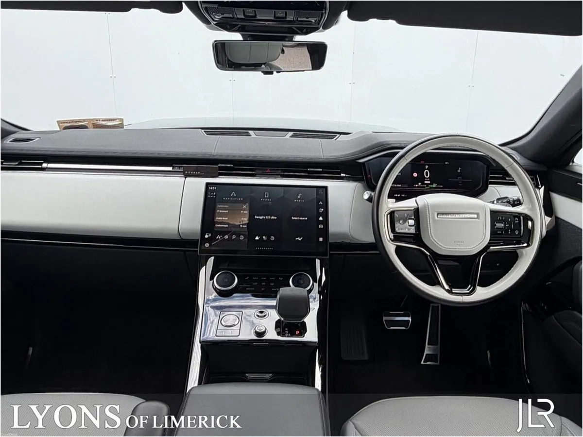 Land Rover Range Rover SWB 3.0 Si6 PHEV SE - Image 4