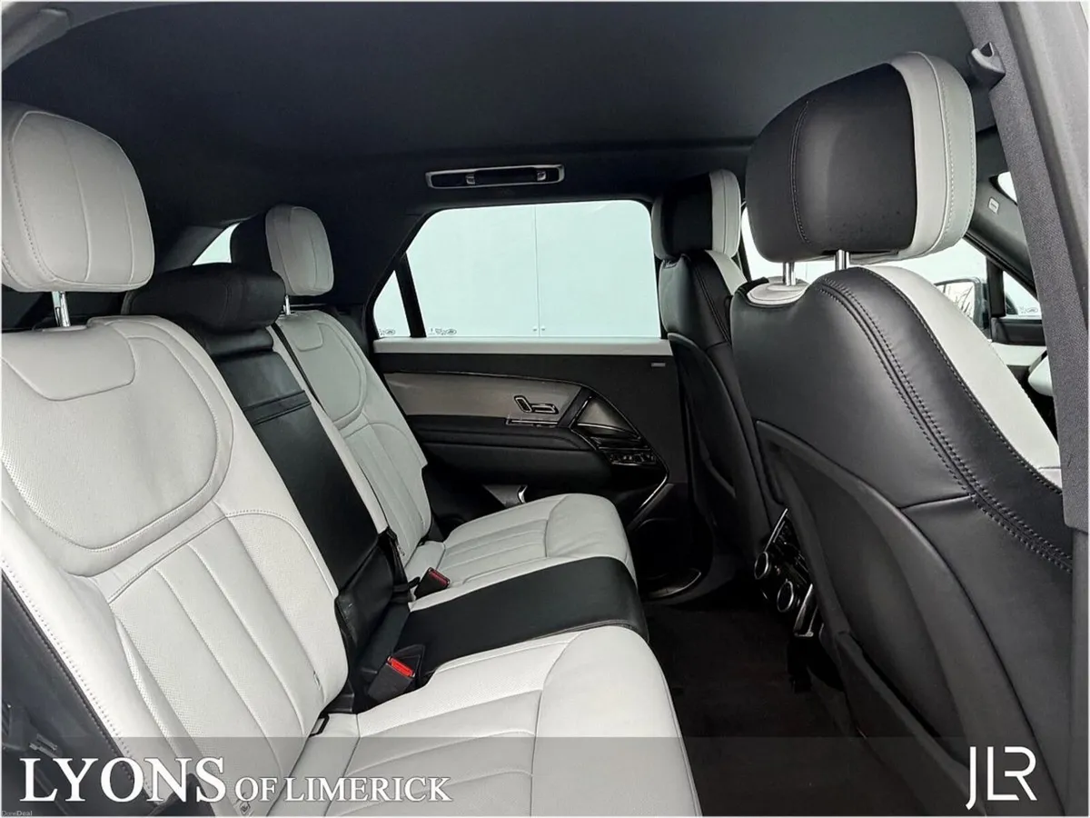 Land Rover Range Rover Sport HSE 3.0 PHEV Dynamic - Image 5