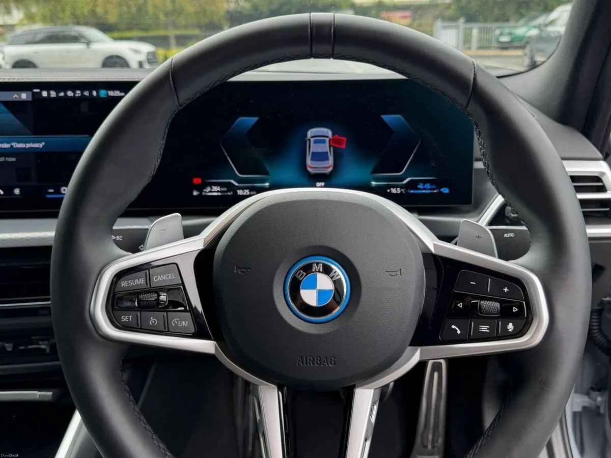BMW 3-Series 330e M Sport Saloon - Image 4