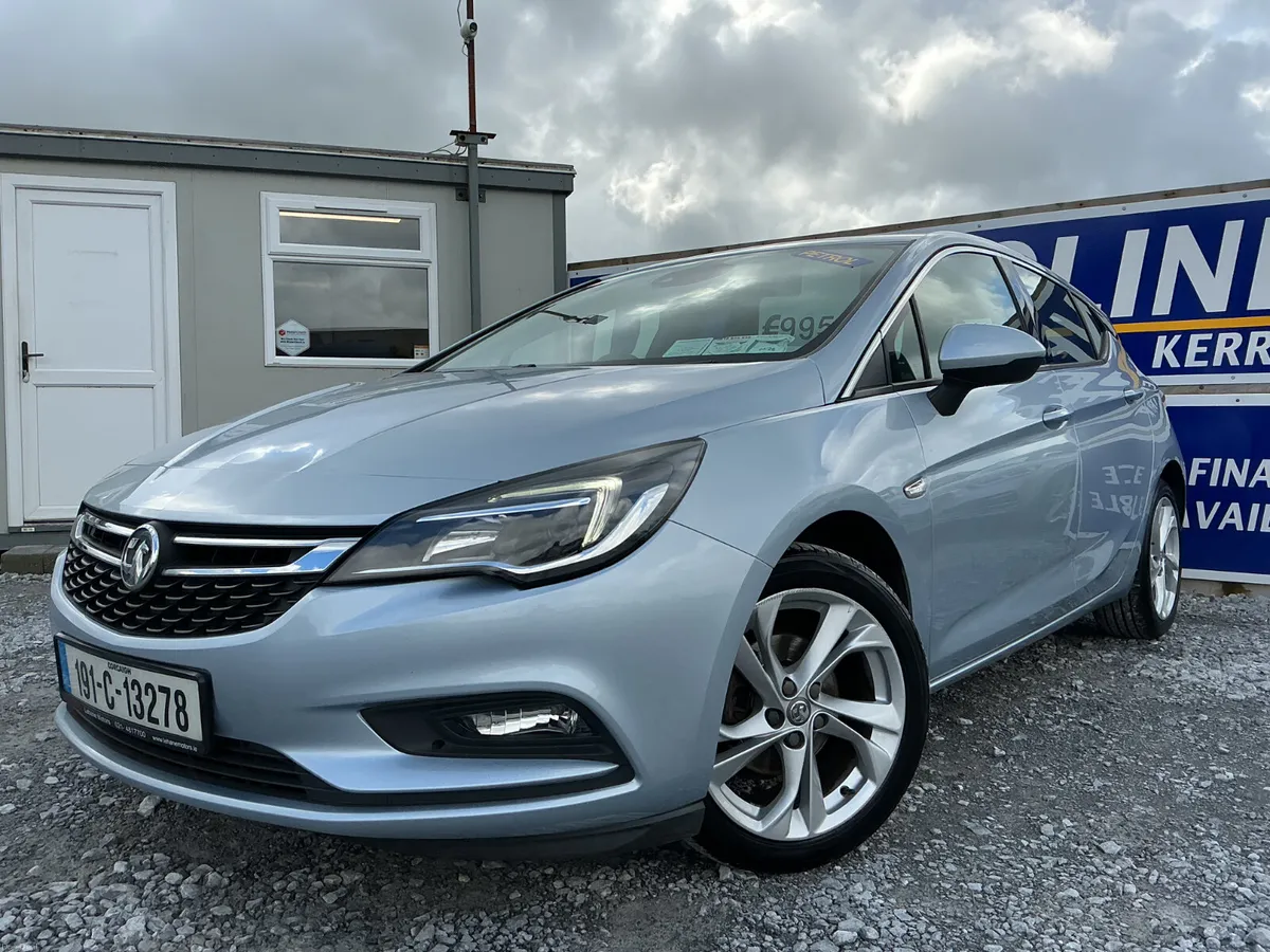 2019 VAUXHALL ASTRA SRI PETROL TAXED NCT SPOTLESS - Image 2