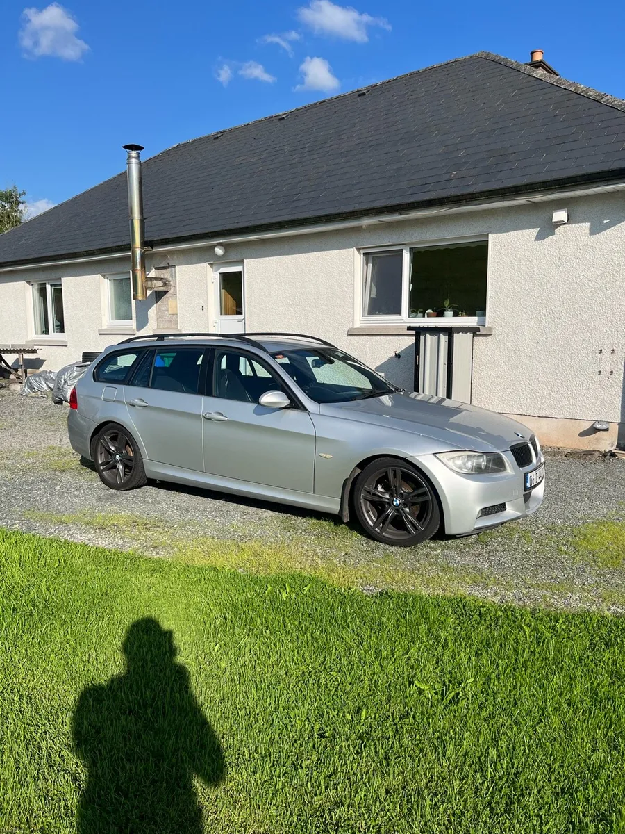 BMW 325 - Image 2