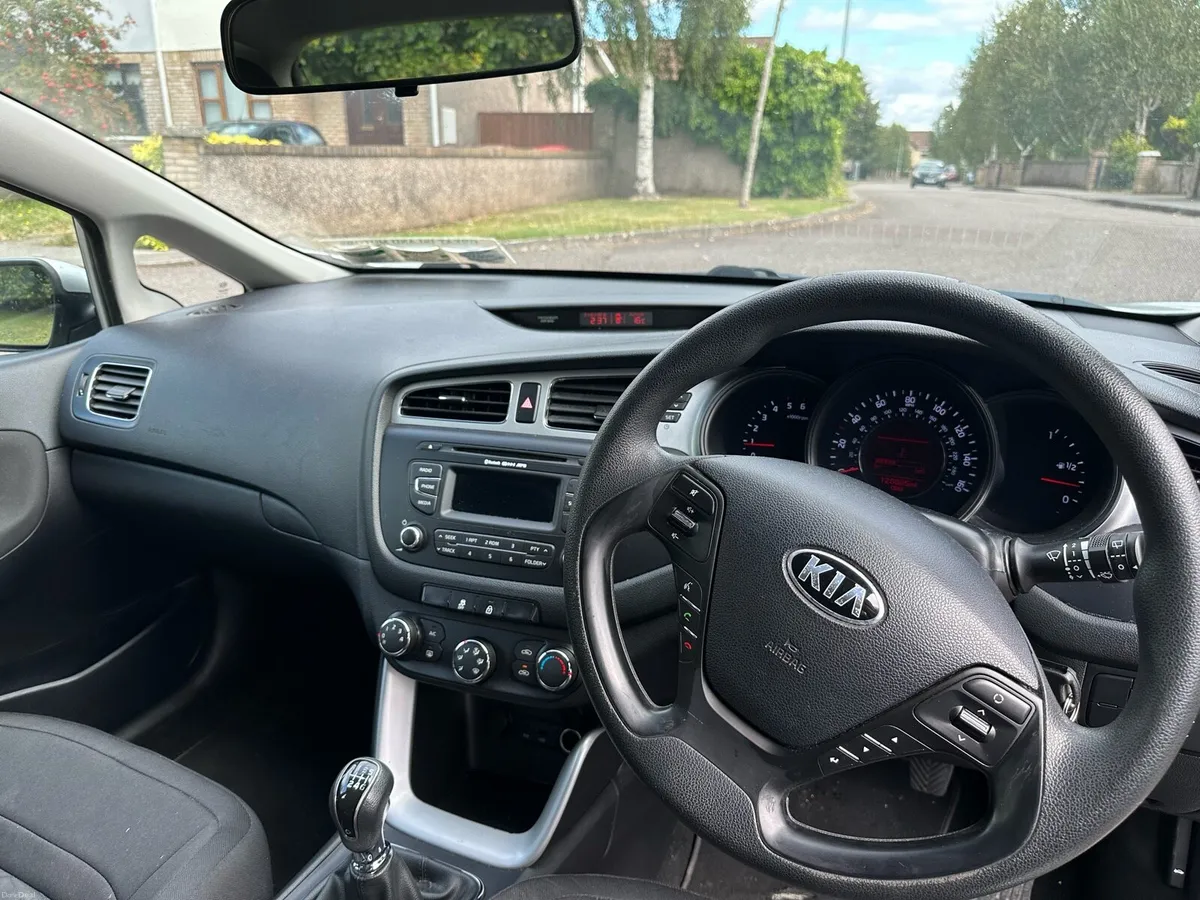 Kia ceed 1.4 diesel NCT 01/27 - Image 6