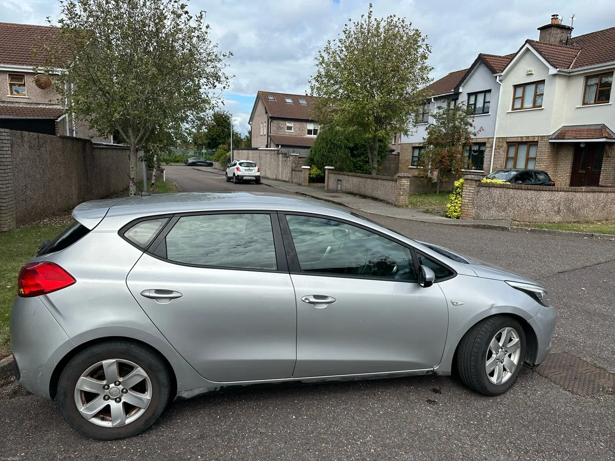 Kia ceed 1.4 diesel NCT 01/27 - Image 2