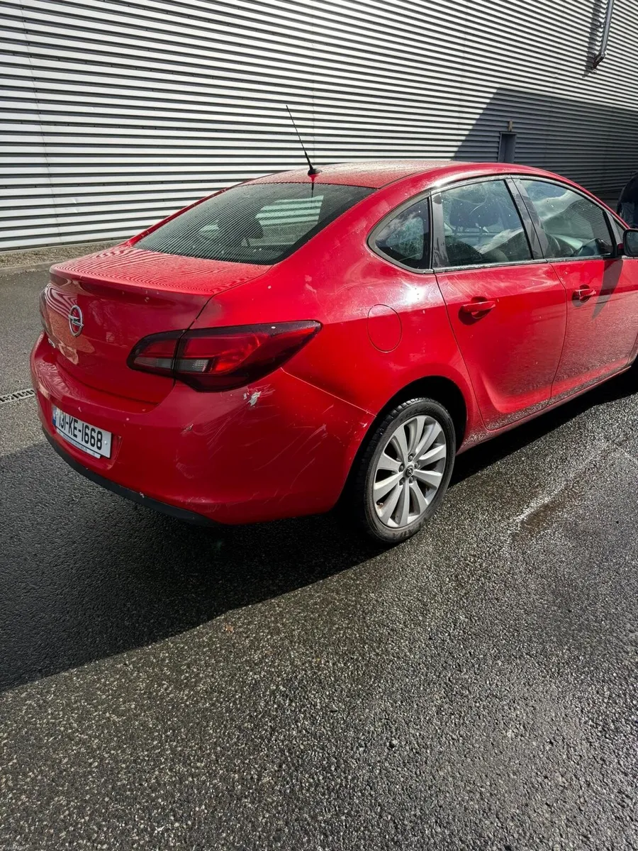 2013 opel astra - Image 3