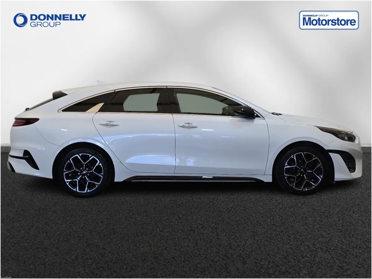 Kia Pro ceed 1.5T GDi ISG GT-Line 5dr - Image 3