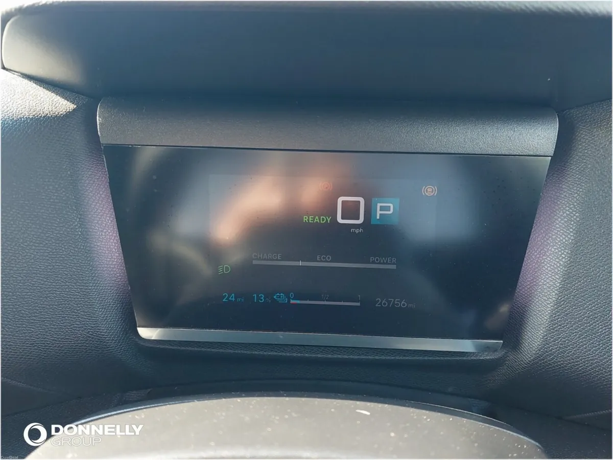 Citroen C4 E- Electric Hatchback E-Series - Image 6