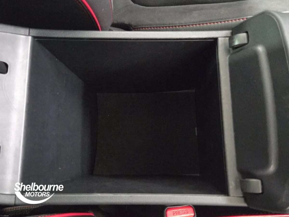 Hyundai Tucson T-GDI N LINE S DCT MHEV - Image 6