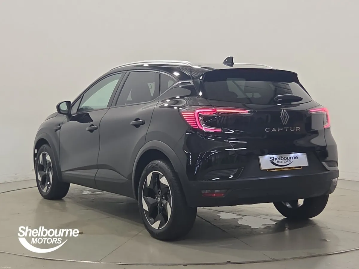 Renault Captur 1.2 TCE 115 Techno 5dr - Image 2