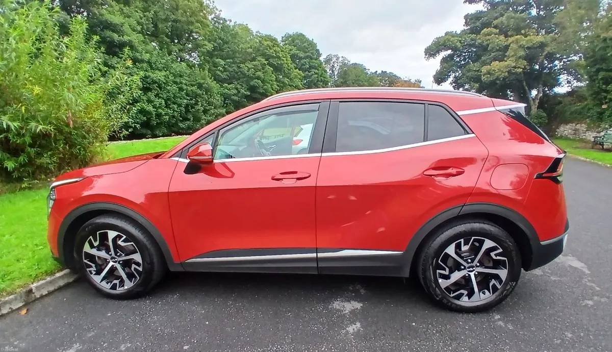 Kia Sportage 2023 - Image 1
