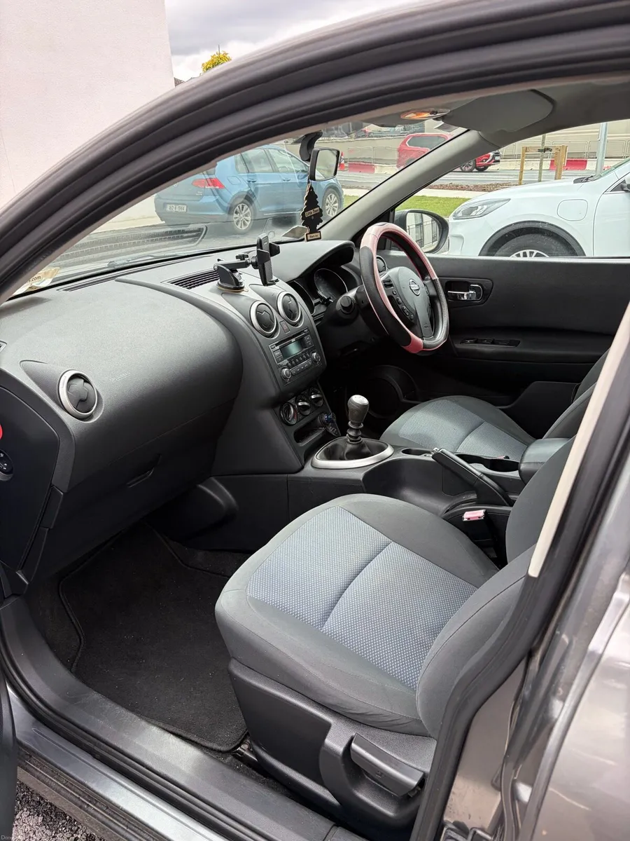 Nissan Qashqai 1.5 XE 5DR - Image 6