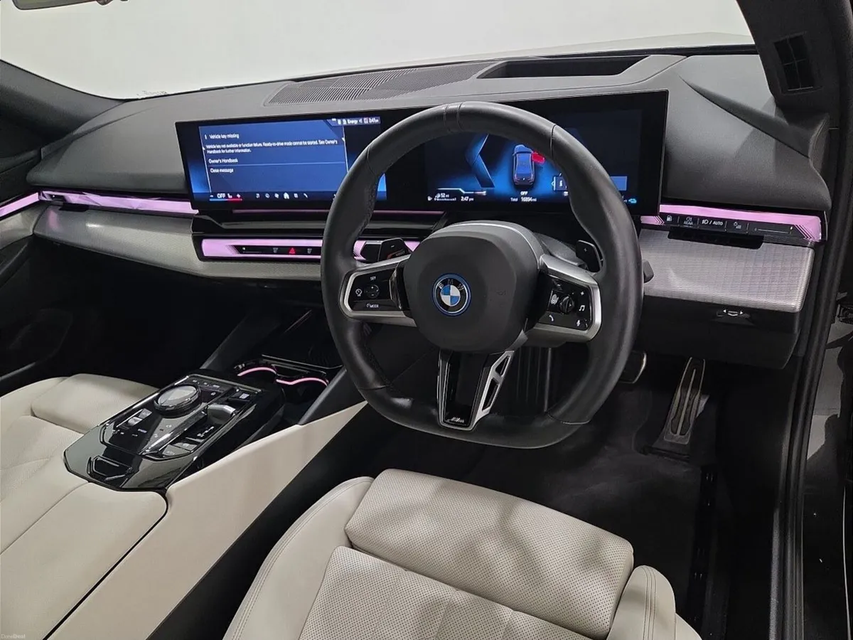 BMW 5-Series 550e xDrive M Sport Pro Saloon - Image 6