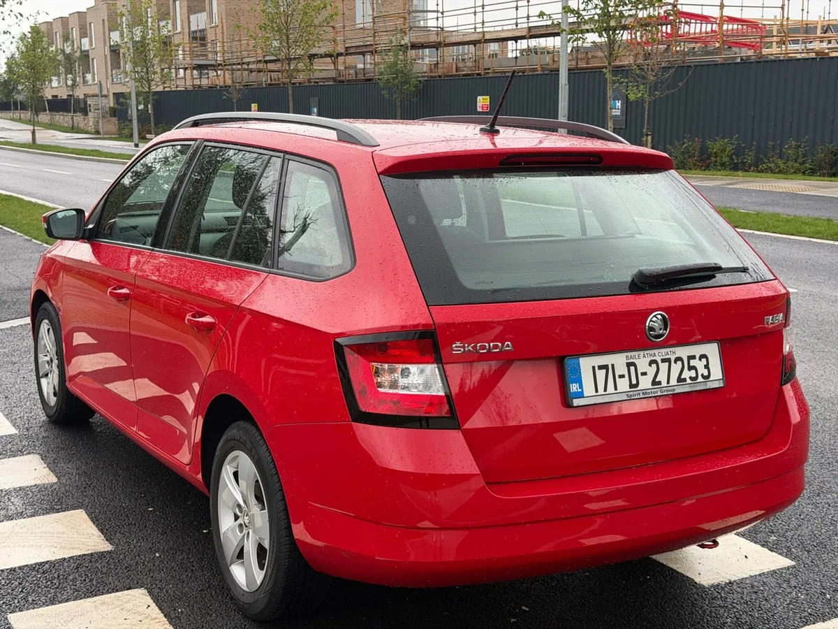 171 Skoda Fabia Combi Ambition 1.0 MPI - Image 6